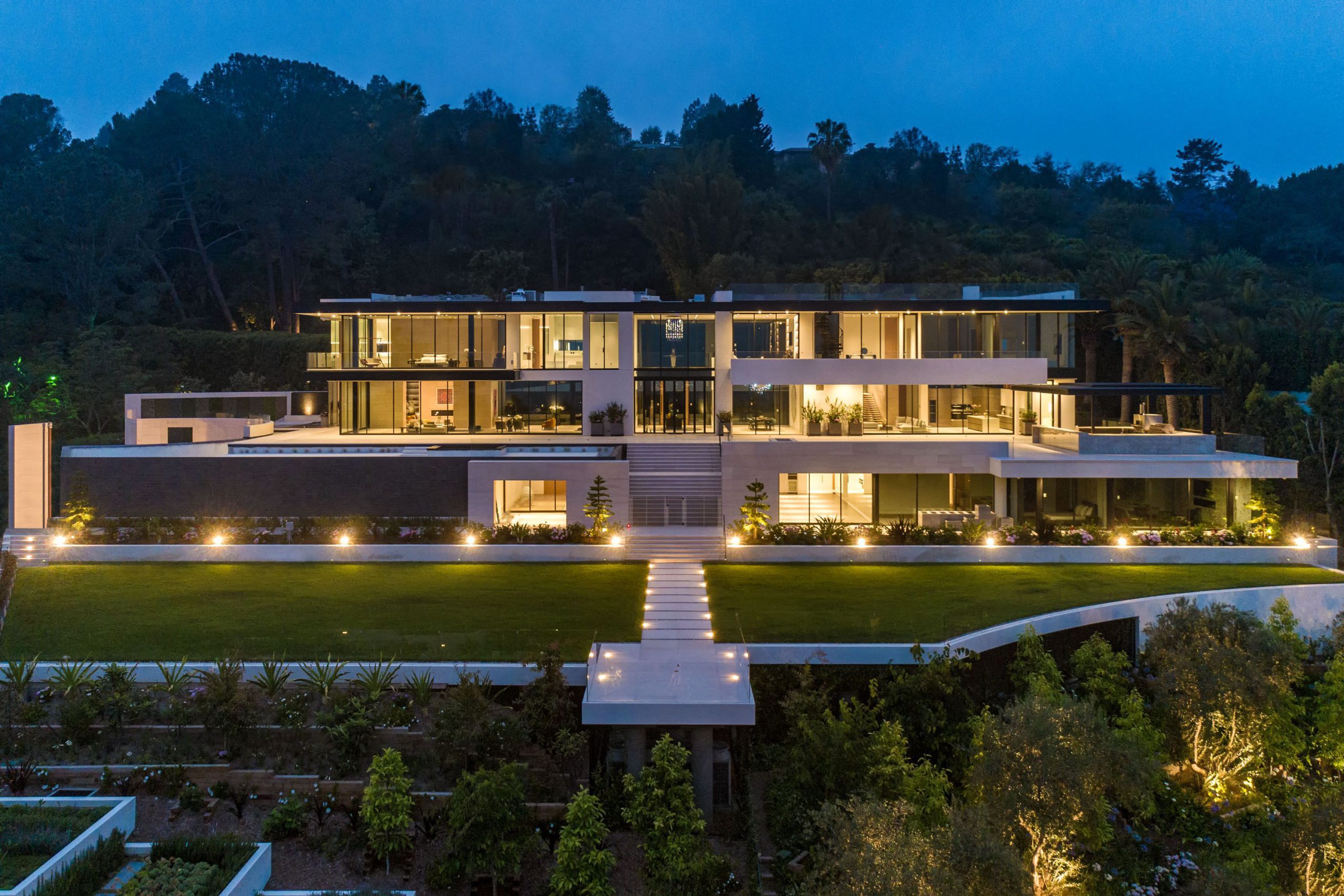Trevor Noah bought Bel Air mansion for $27.5 million